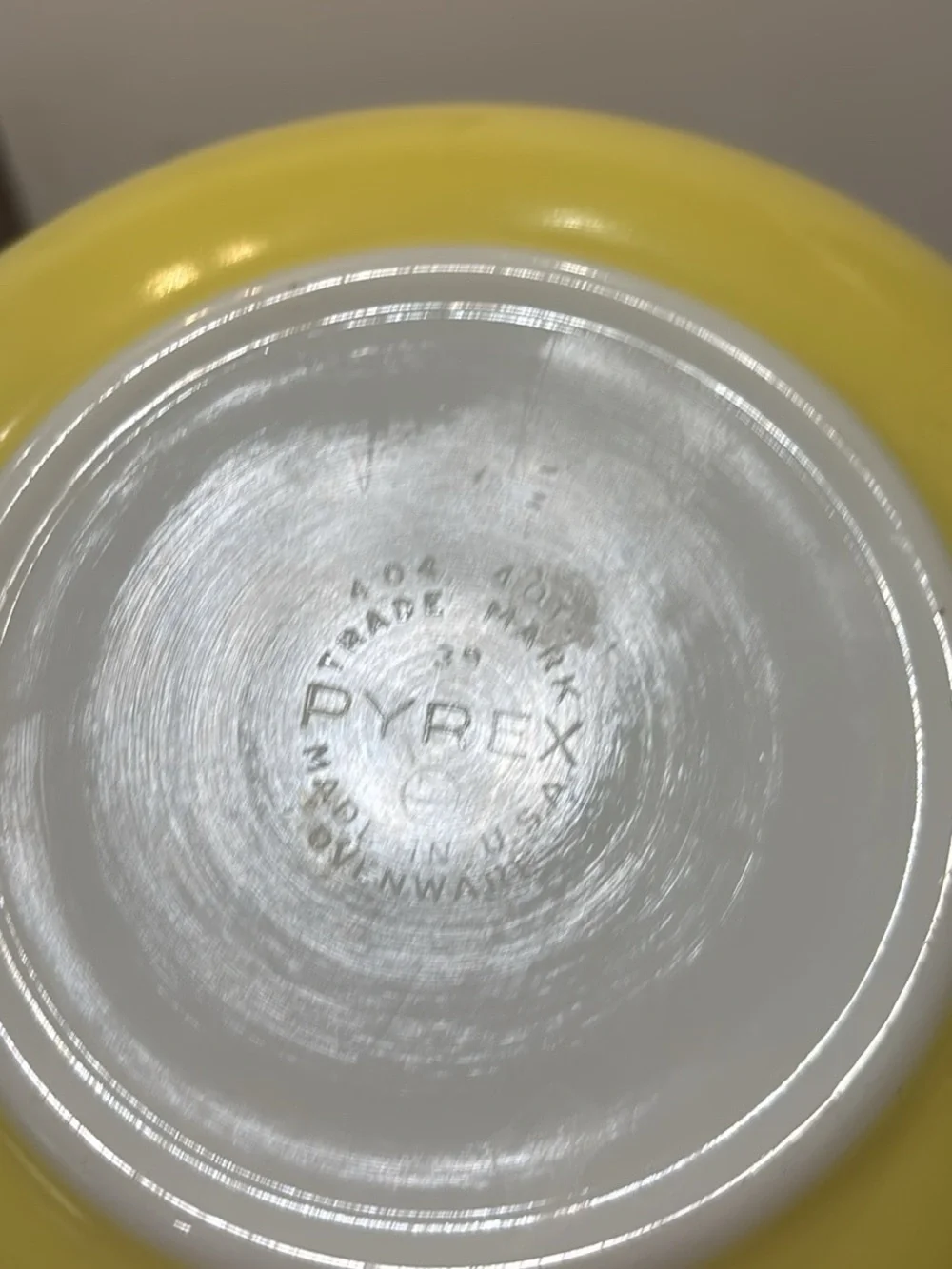 Vintage Pyrex Mixing Bowl